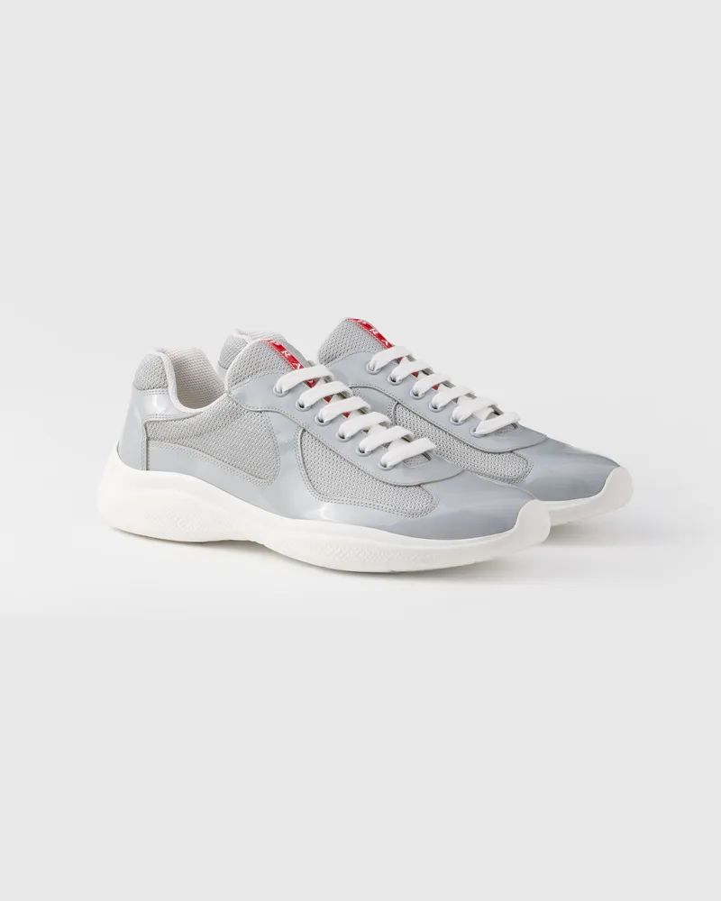Prada America’s Cup Sneaker aus Lackleder und Funktionsgewebe Perlfarben