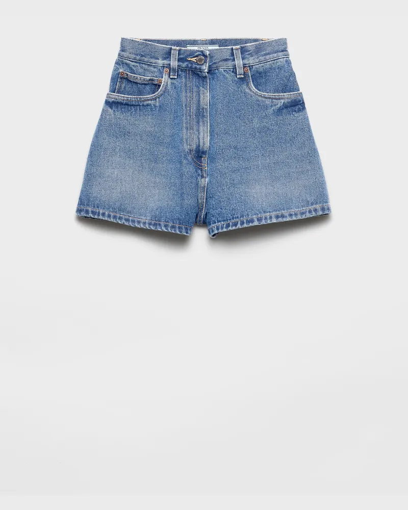 Prada Shorts aus Denim Hellblau