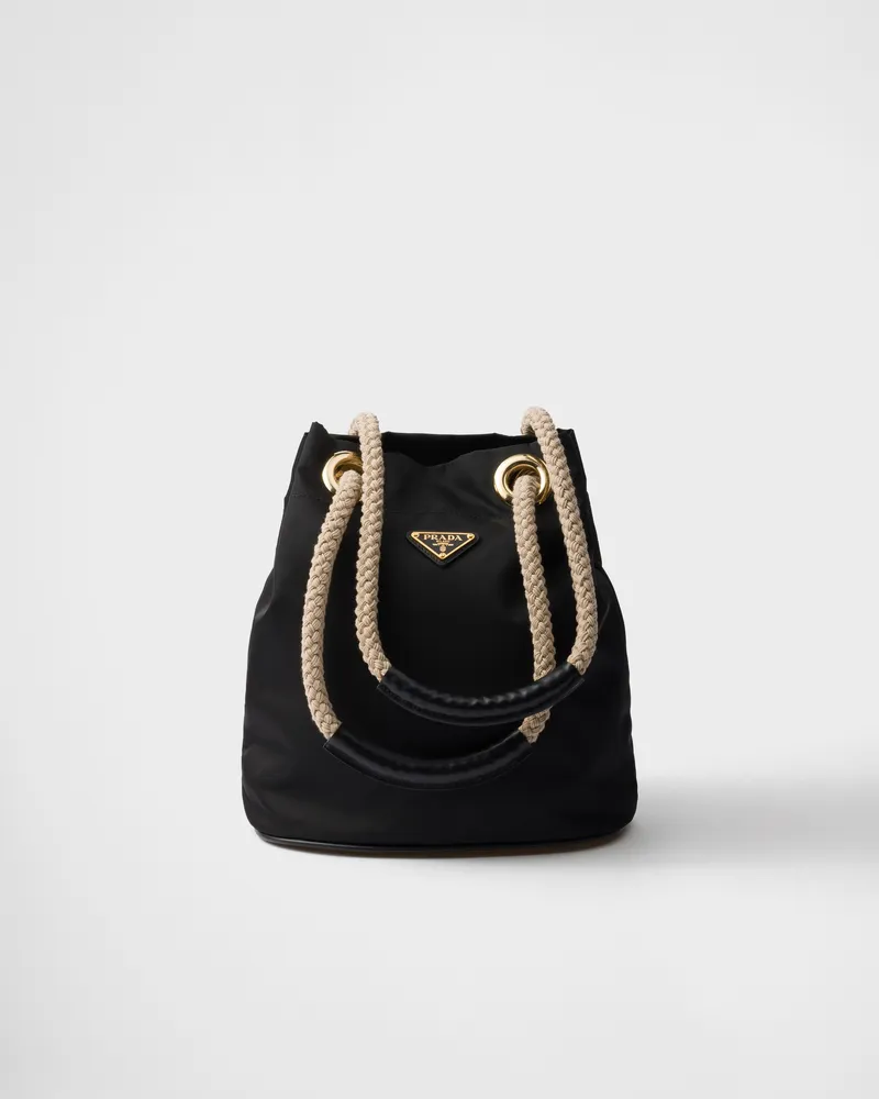 Prada Kleine  Mariner Bucket Bag aus Re-Nylon Schwarz