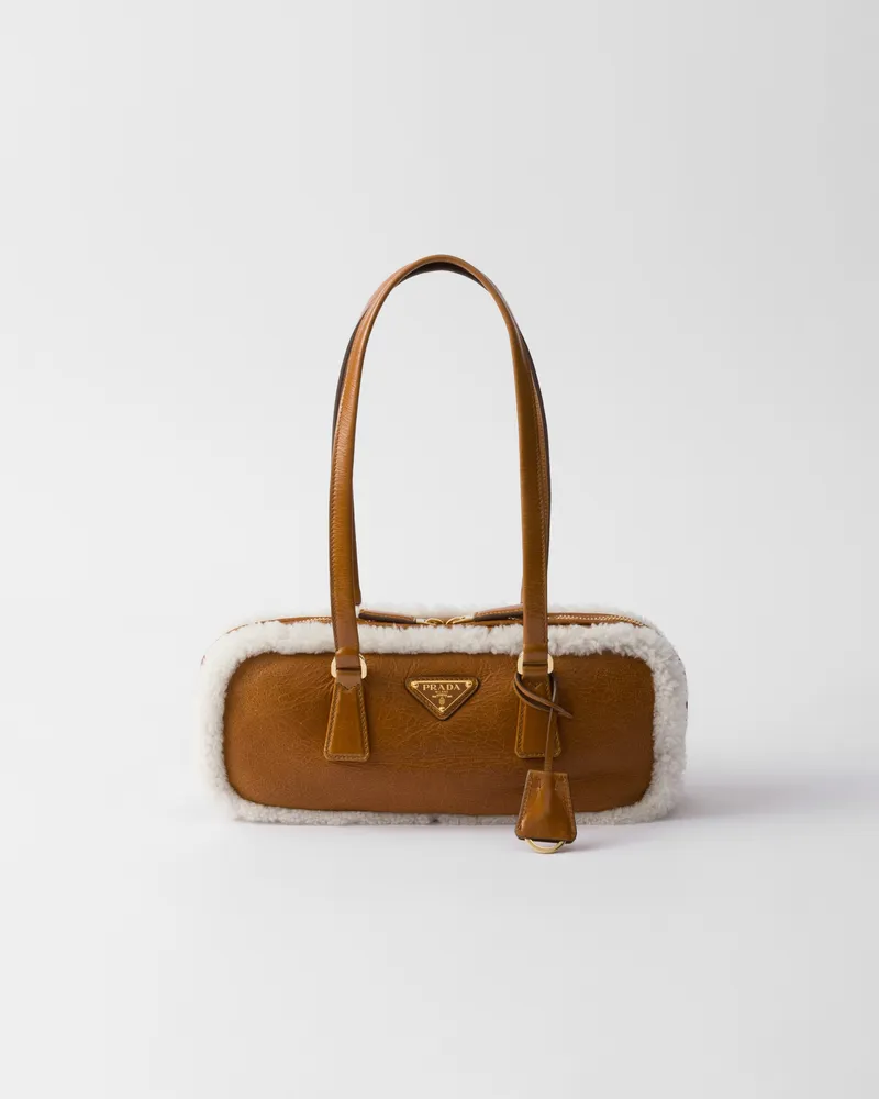 Prada Mittelgroße Tasche aus Lammfell mit zwei Griffen Cognac