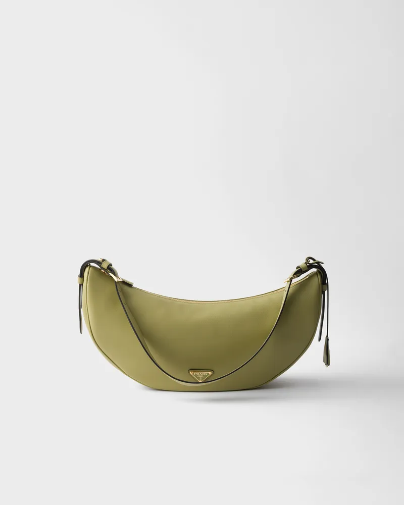 Prada Demi-lune Große Schultertasche aus Leder Pistazie