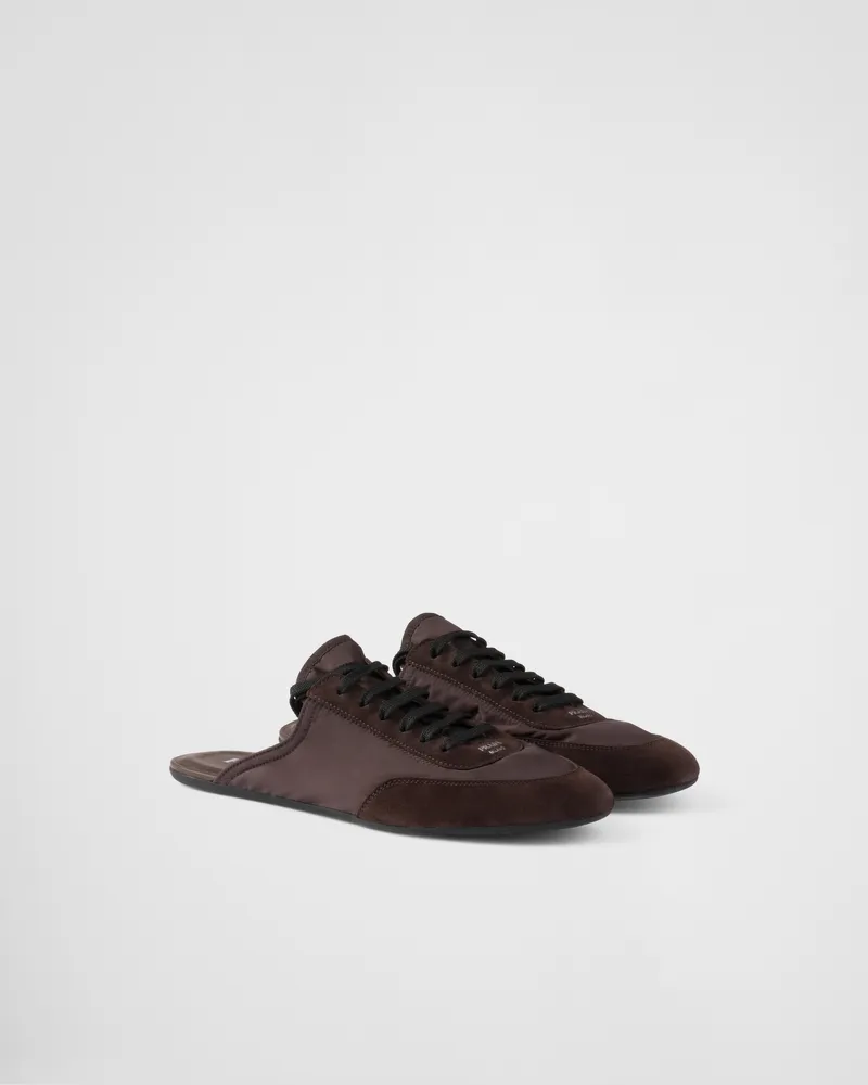 Prada Collapse Mules aus Re-Nylon und Wildleder Kaffeebraun