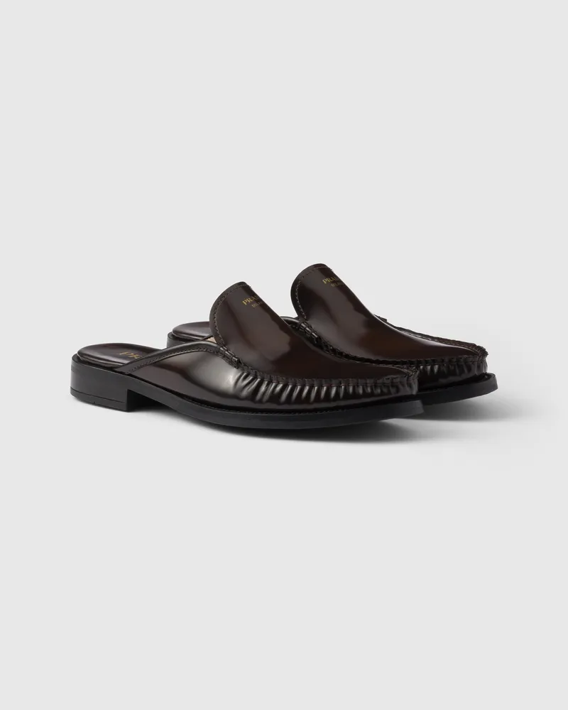 Prada Mules aus gebürstetem Leder Sienna