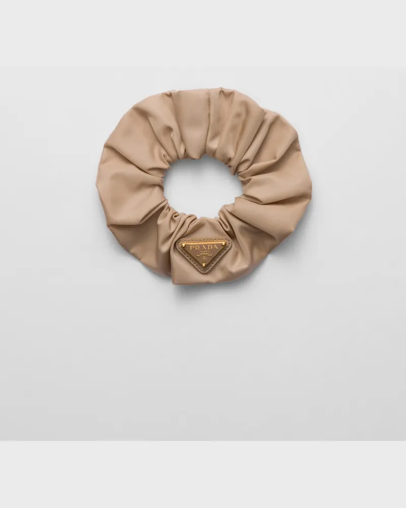 Prada Haargummi aus Re-Nylon Cameo