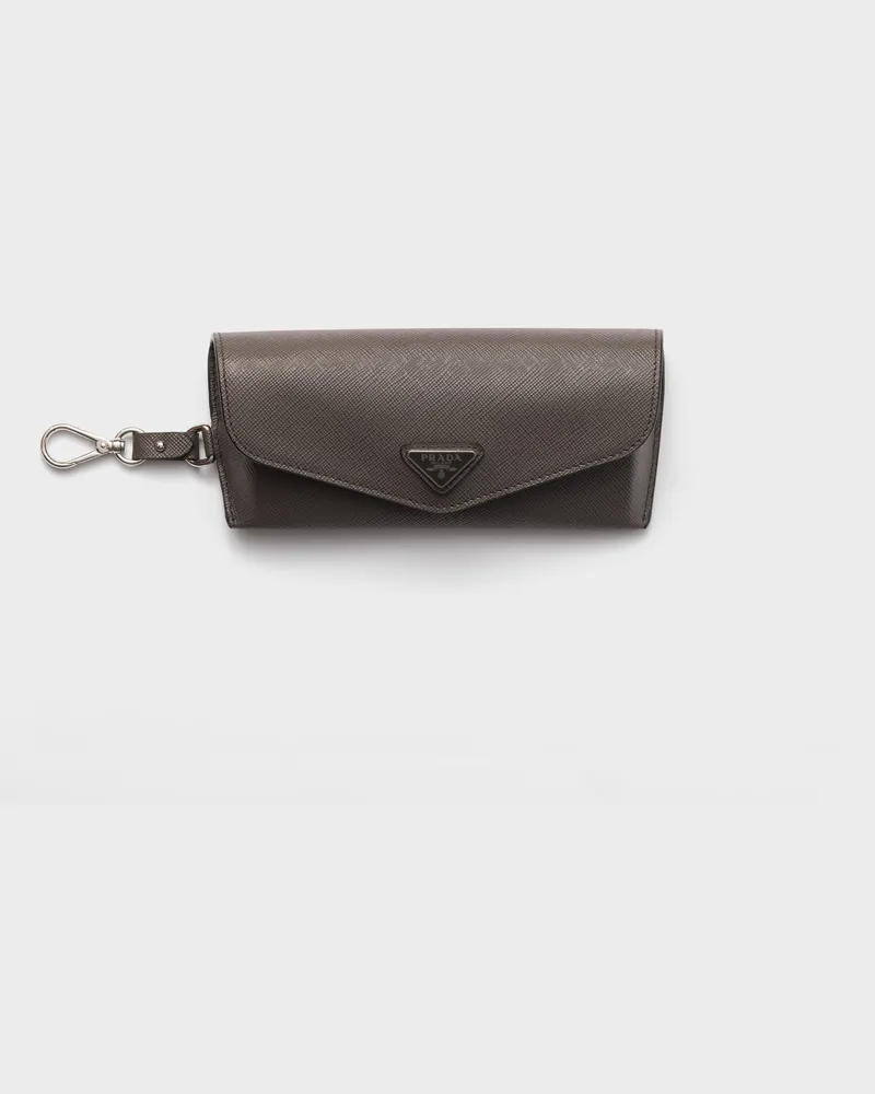 Prada Brillenetui aus Saffiano-Leder Rauchgrau