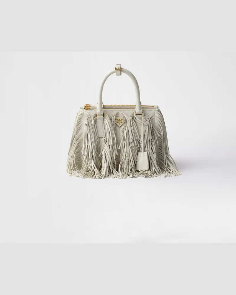 Prada Kleine  Galleria Tasche aus Leder mit Fransen Weiss