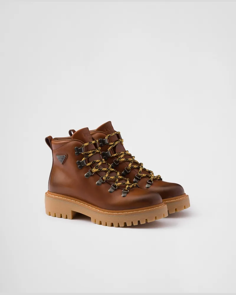 Prada Schnürstiefeletten aus Leder Cognac