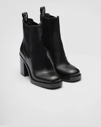 Prada Stiefeletten aus Leder Schwarz