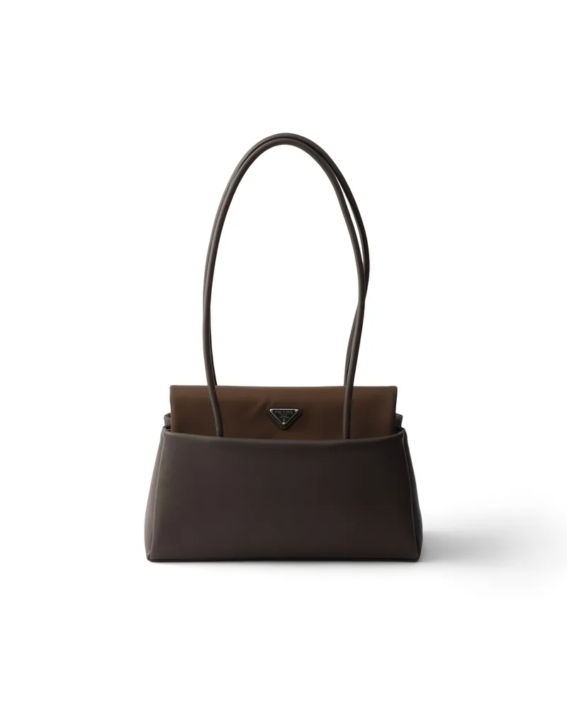 Prada Passage Medium Tasche Aus Leder Mit Klappe Aus Re-nylon, Damen, Kaffeebraun Kaffeebraun