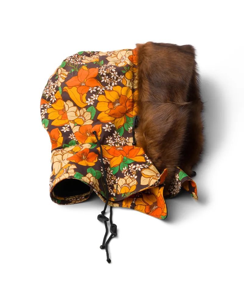 Prada Bedruckte Kapuze Aus Popeline Und Lammfell, Herren, Ebenholz Ebenholz