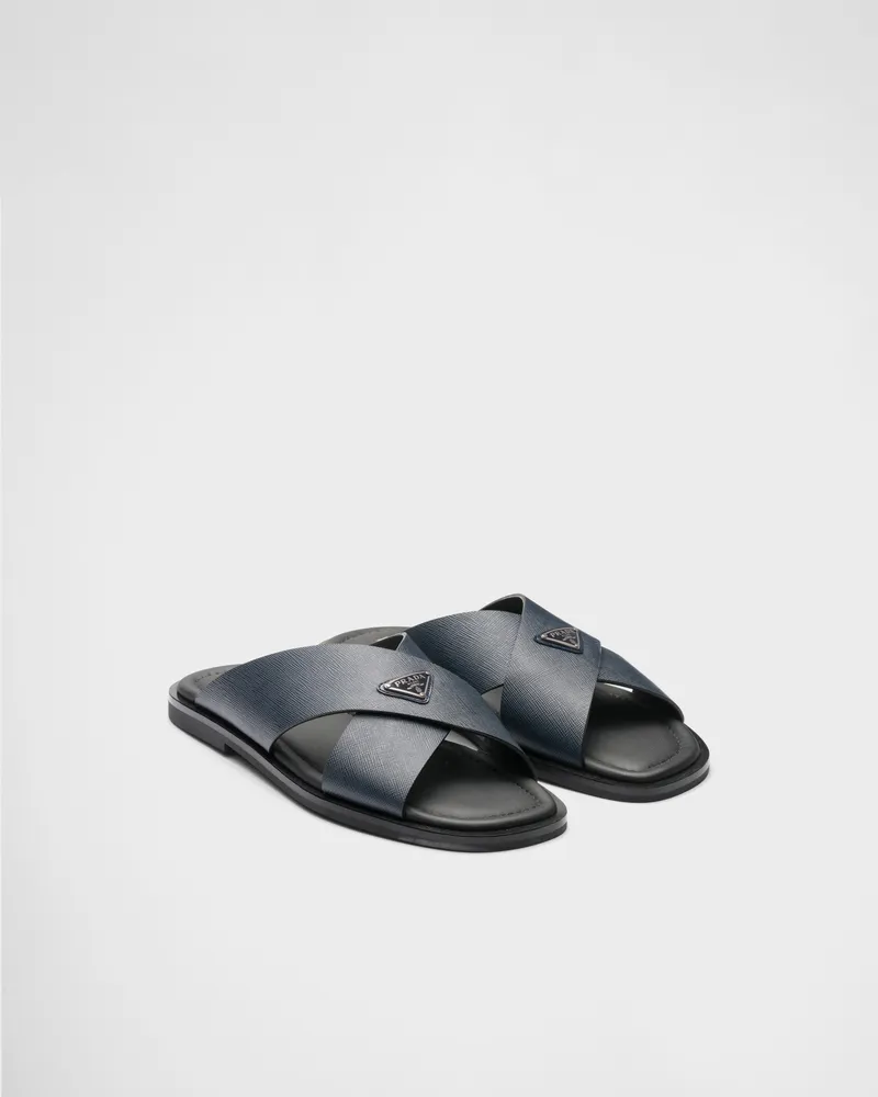 Prada Überkreuzte Sandalen aus Saffiano-Leder Ostseeblau