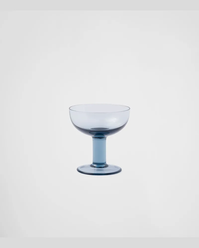 Prada Set mit zwei Champagner-Coupe-Gläsern aus Kristall – Plinth Meerblau