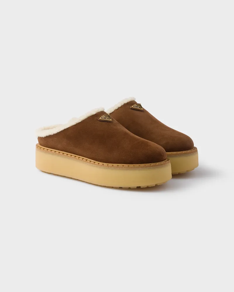 Prada Slipper aus Wildleder Kakaobraun