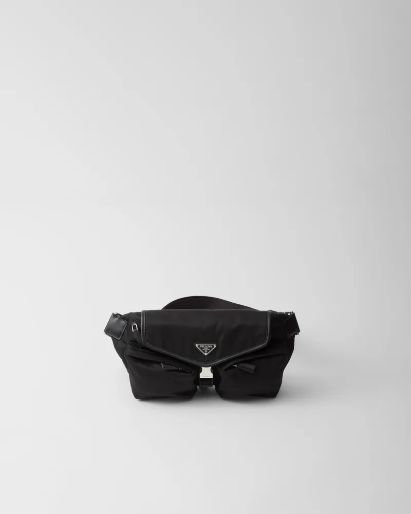 Prada Schultertasche aus Re-Nylon und Leder Schwarz