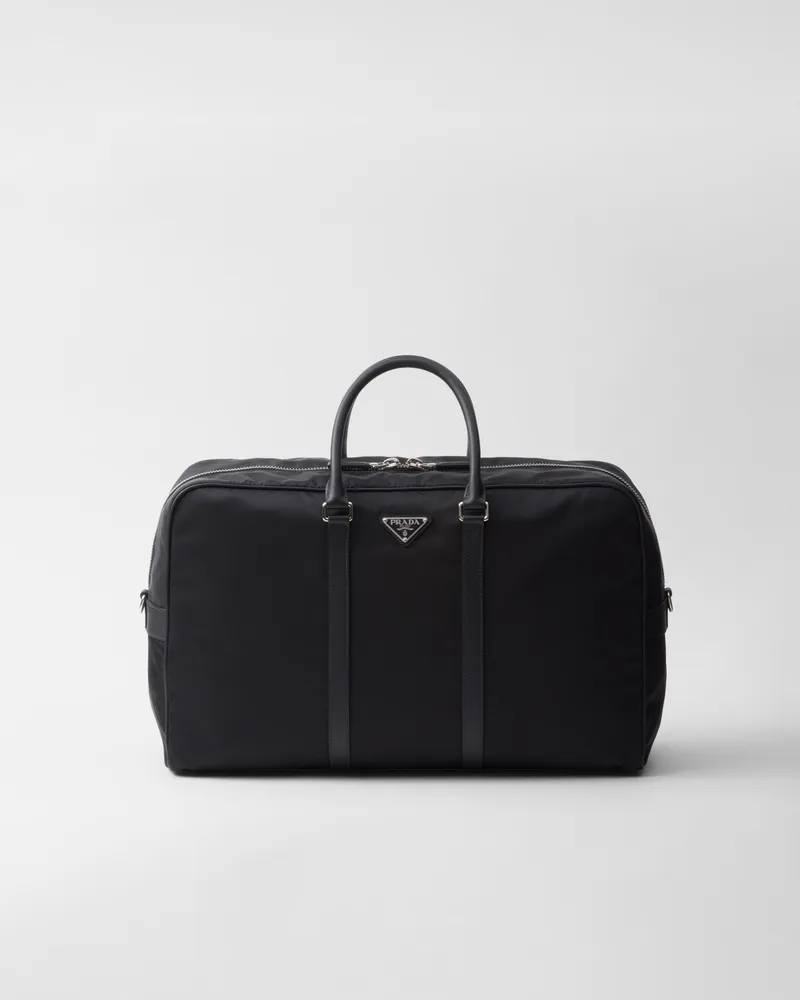 Prada Weekender aus Re-Nylon und Saffiano-Leder Schwarz