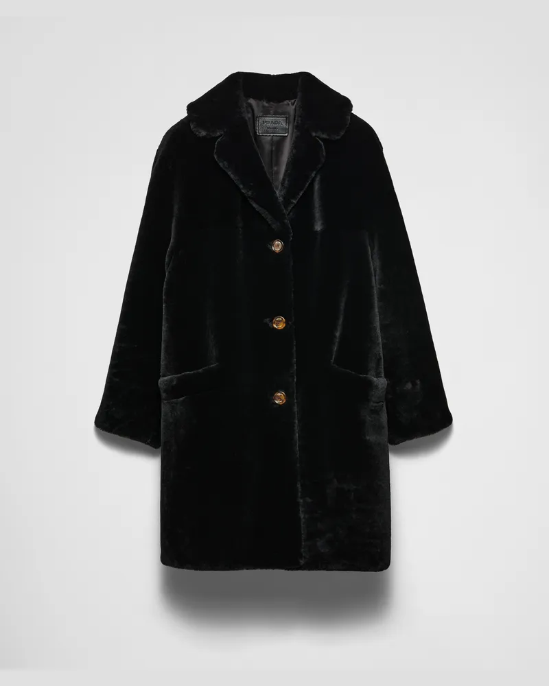 Prada Mantel aus Lammfell Schwarz