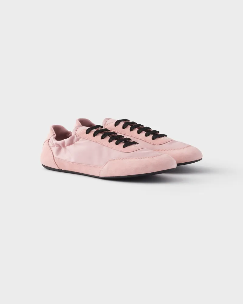 Prada Collapse Sneaker aus Re-Nylon und Wildleder Pfirsich