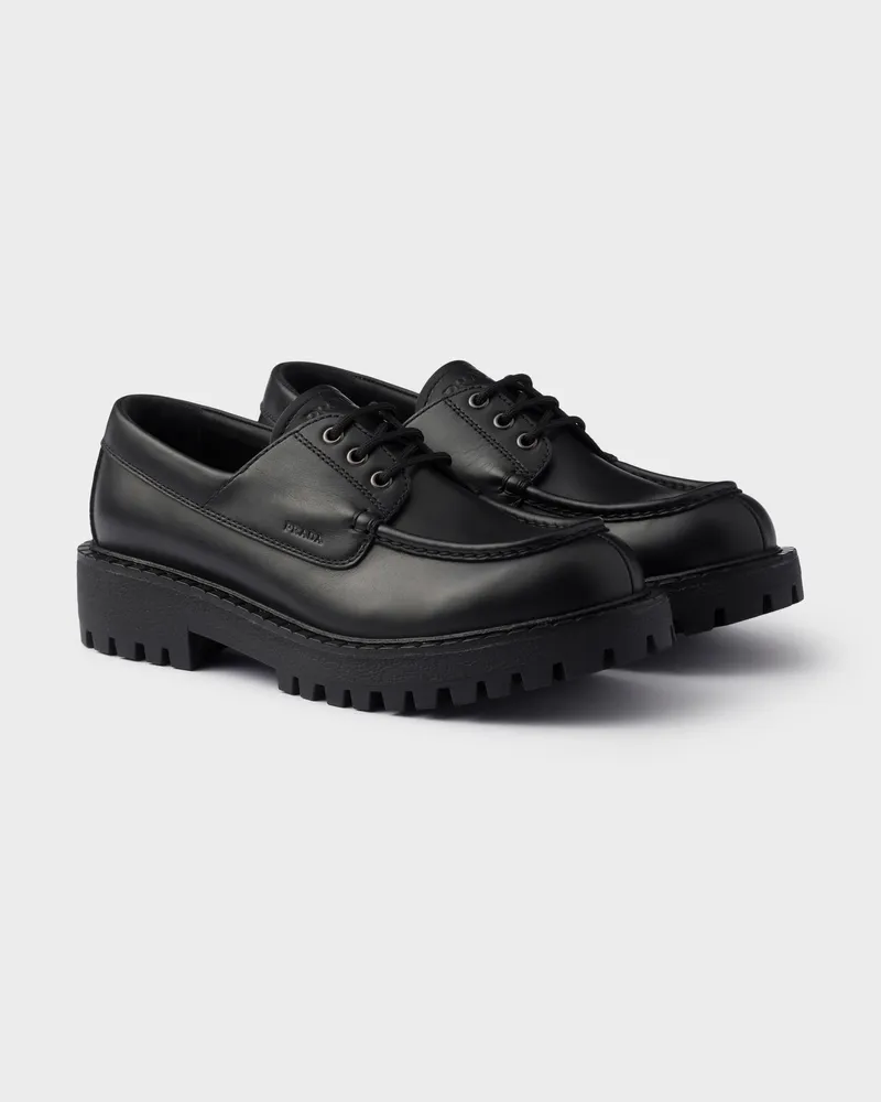 Prada Schnürschuhe aus Leder Schwarz