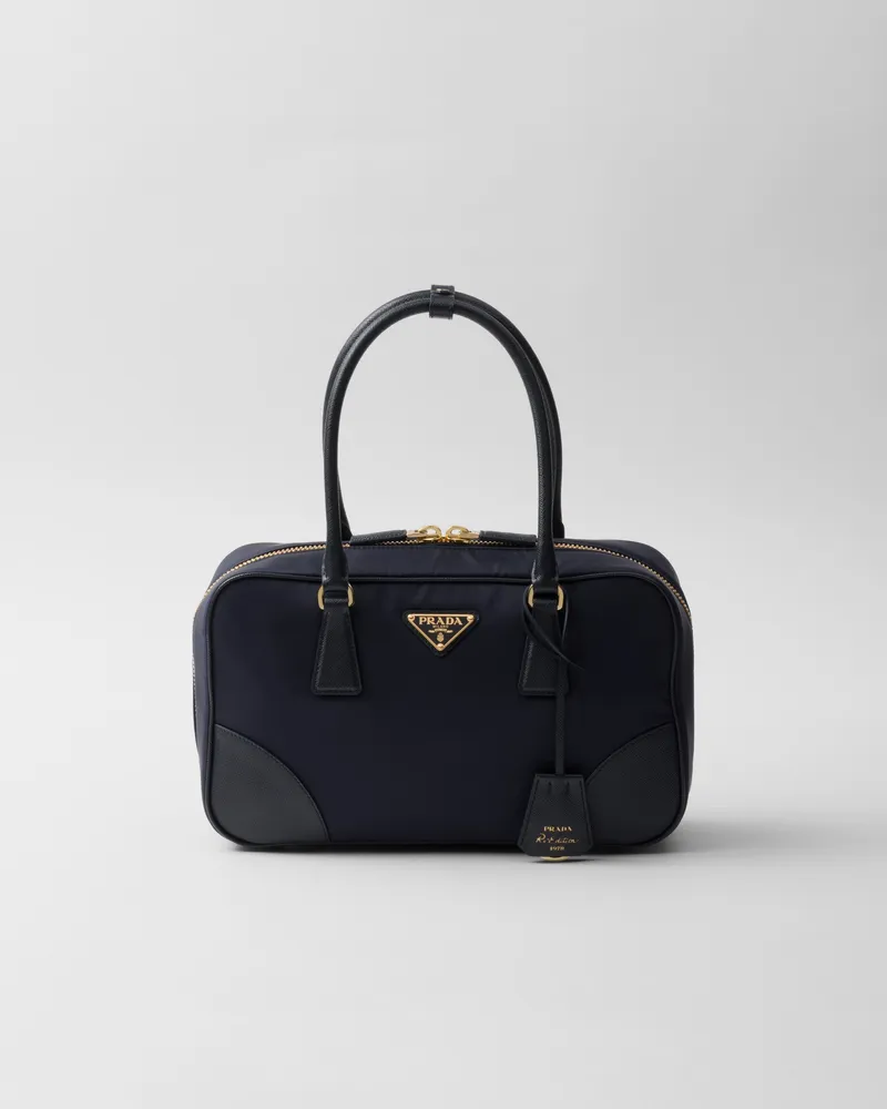 Prada Re-Edition 1978 Medium Tasche mit zwei Griffen aus Re-Nylon und Saffiano-Leder Blau