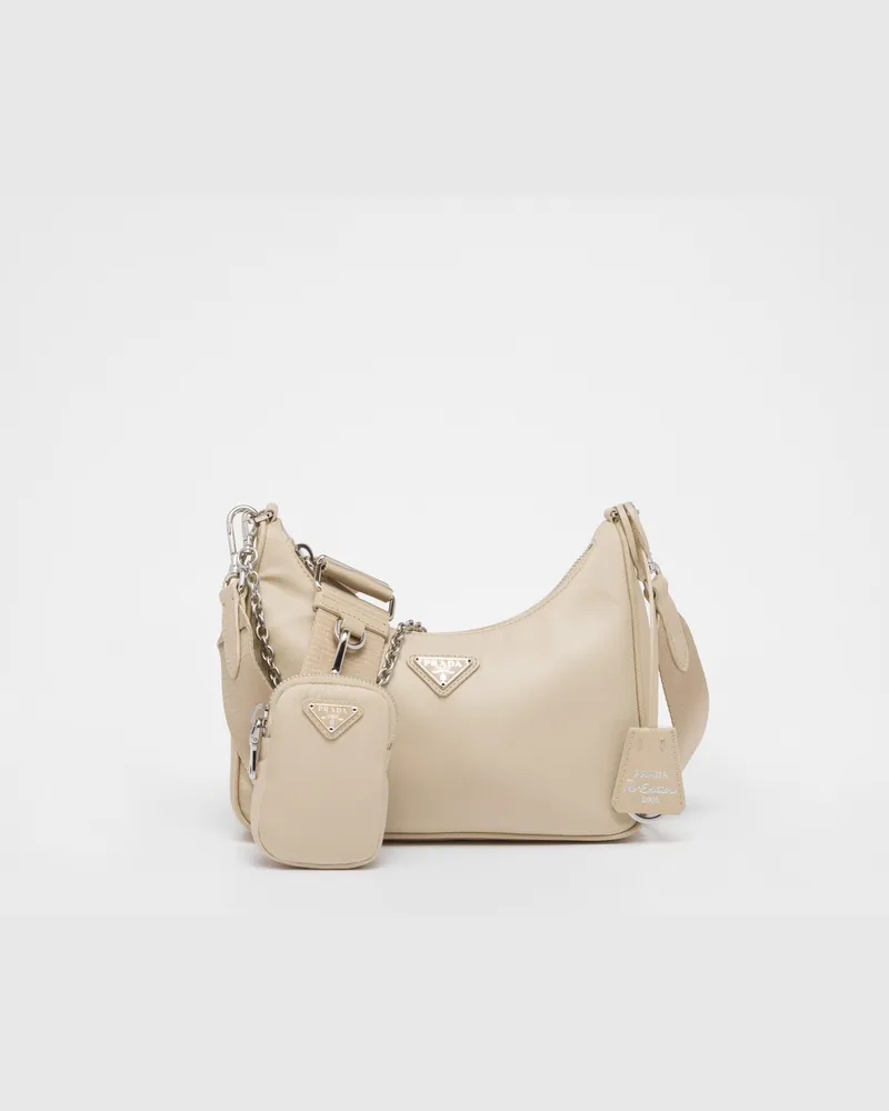 Prada Re-Edition 2005 Tasche aus Re-Nylon Wüstenbeige