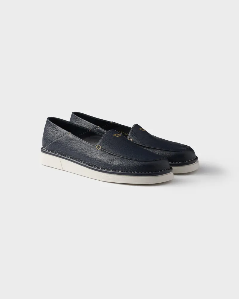 Prada Slip-ons aus Leder Ostseeblau