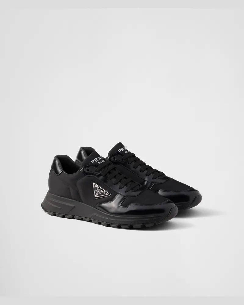 Prada Prax 01 Sneaker aus Re-Nylon und gebürstetem Leder Schwarz