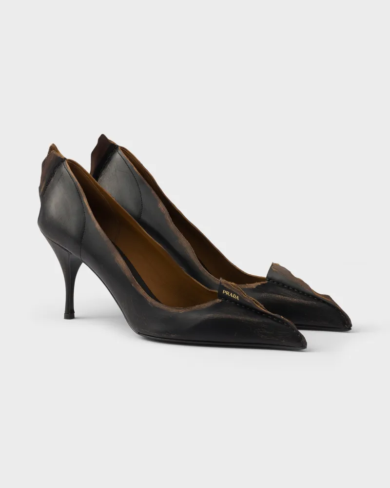 Prada Pumps aus antikem Leder Schwarz