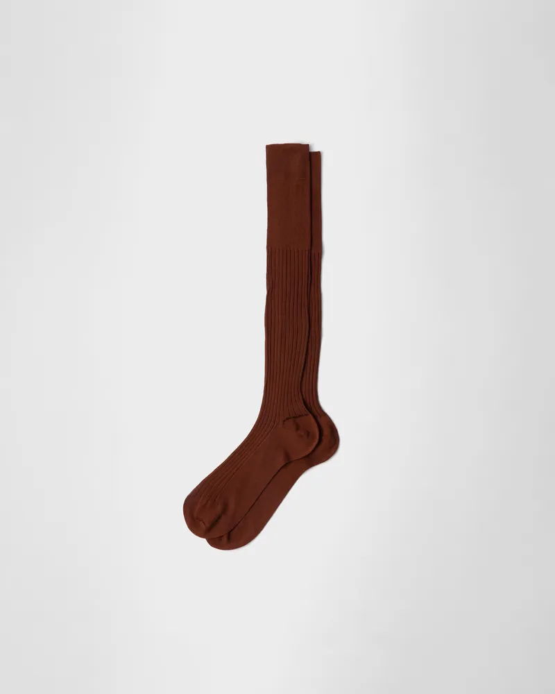Prada Wadenlange Socken Tabak