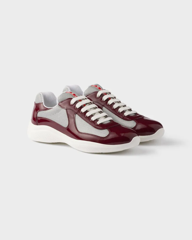 Prada America’s Cup Sneaker aus Lackleder und Funktionsgewebe Weinrot-silber