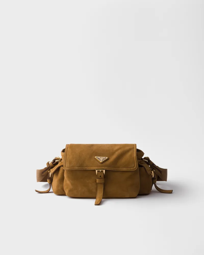 Prada Explore mittelgroße Schultertasche aus Veloursleder Zimt