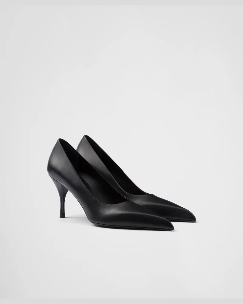 Prada Pumps aus Leder Schwarz