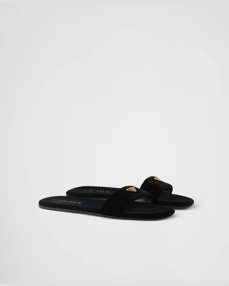 Prada Flache Pantoletten aus Samt Schwarz