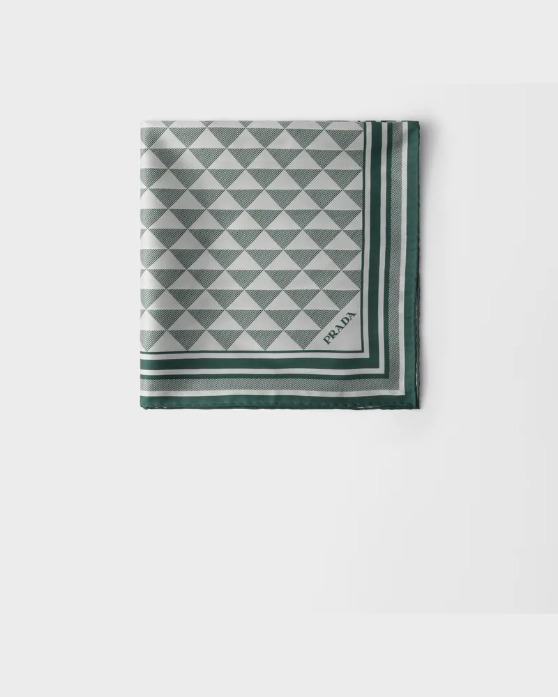 Prada Schal aus Seide mit Print, 90 x 90 Smaragdgrün