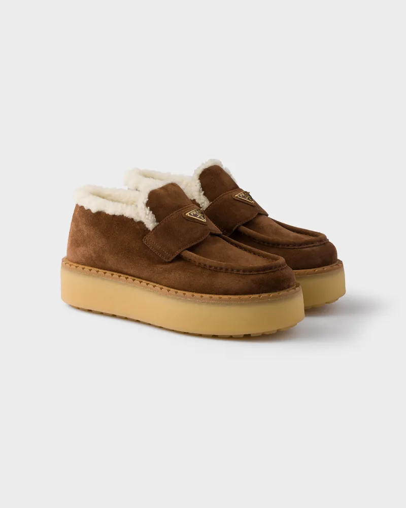 Prada Loafer aus Wildleder Kakaobraun