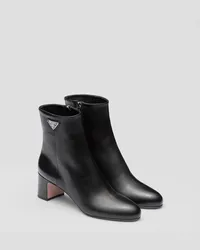 Prada Stiefeletten aus Leder Schwarz