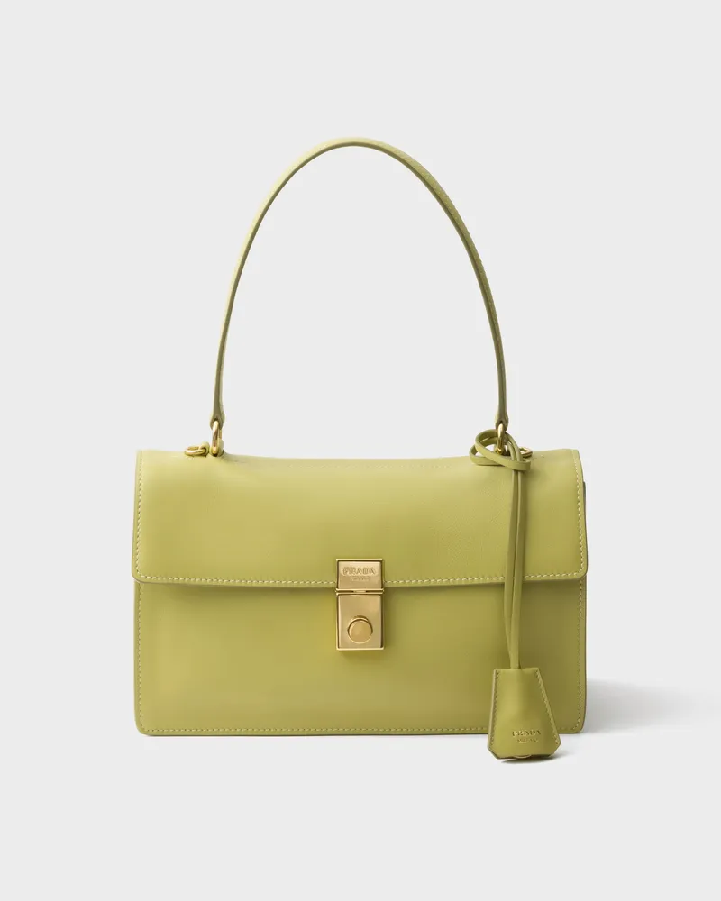 Prada Mittelgroße  Soft Sound Schultertasche aus Leder Pistaziengrün