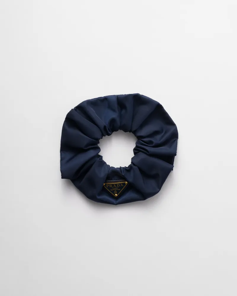 Prada Haargummi aus Re-Nylon Ostseeblau
