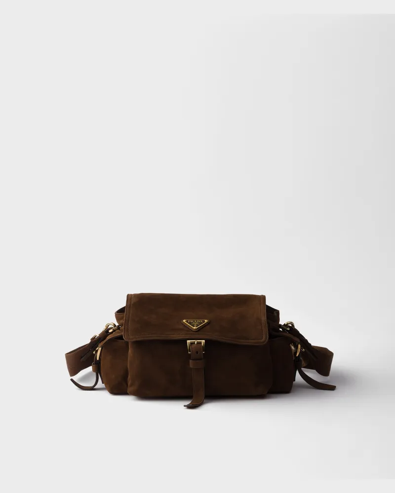 Prada Explore mittelgroße Schultertasche aus Veloursleder Kakaobraun