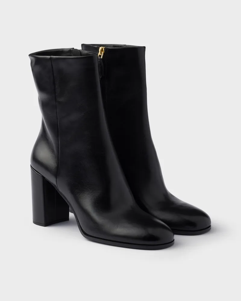 Prada Stiefeletten aus Leder Schwarz