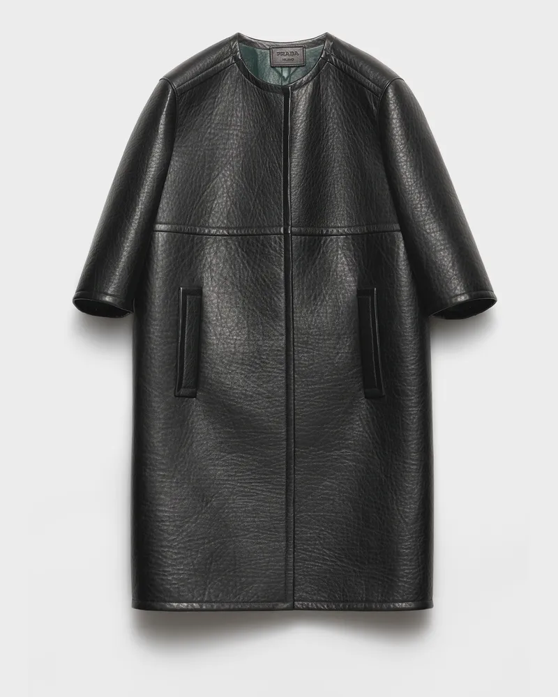 Prada Mantel aus Verbundleder Schwarz