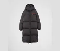Oversize-Daunenmantel aus technischem Re-Nylon