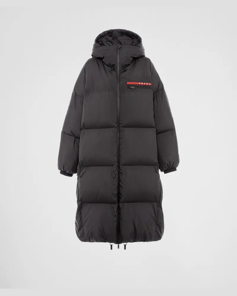 Prada Oversize-Daunenmantel aus technischem Re-Nylon Schwarz