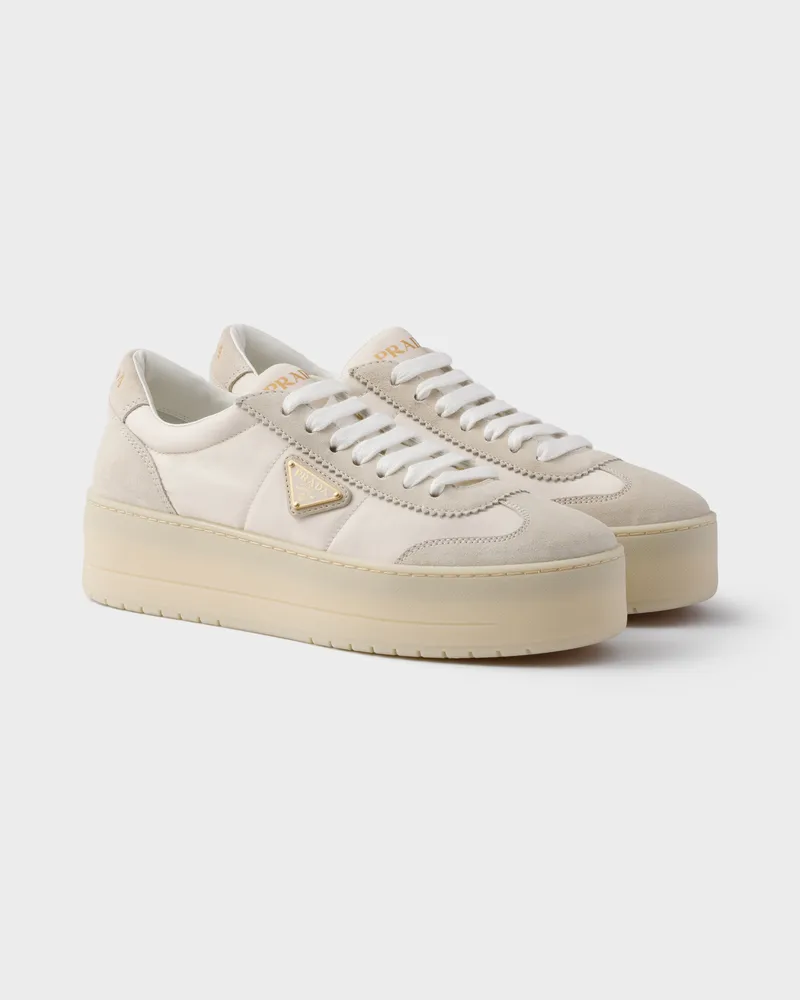 Prada Downtown Bold Sneaker aus Nylon und Wildleder Elfenbein