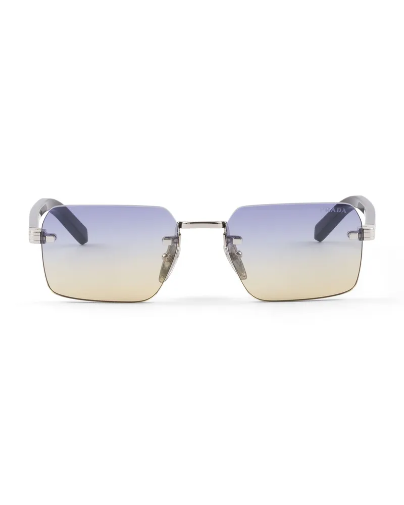 Prada Sonnenbrille Mit Der Ikonischen Plakette Aus Metall, Herren, Schattierteirisgläser Schattierteirisgläser