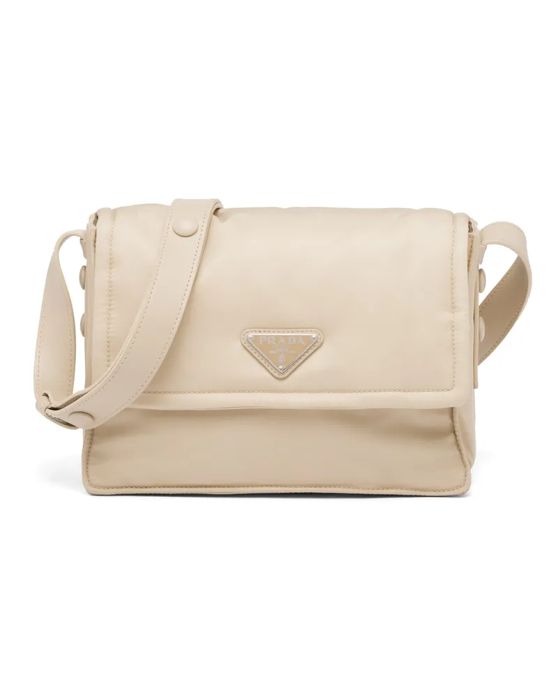 Prada Traveller Kleine Schultertasche Aus Gepolstertem Re-nylon, Damen, Wüstenbeige Wüstenbeige