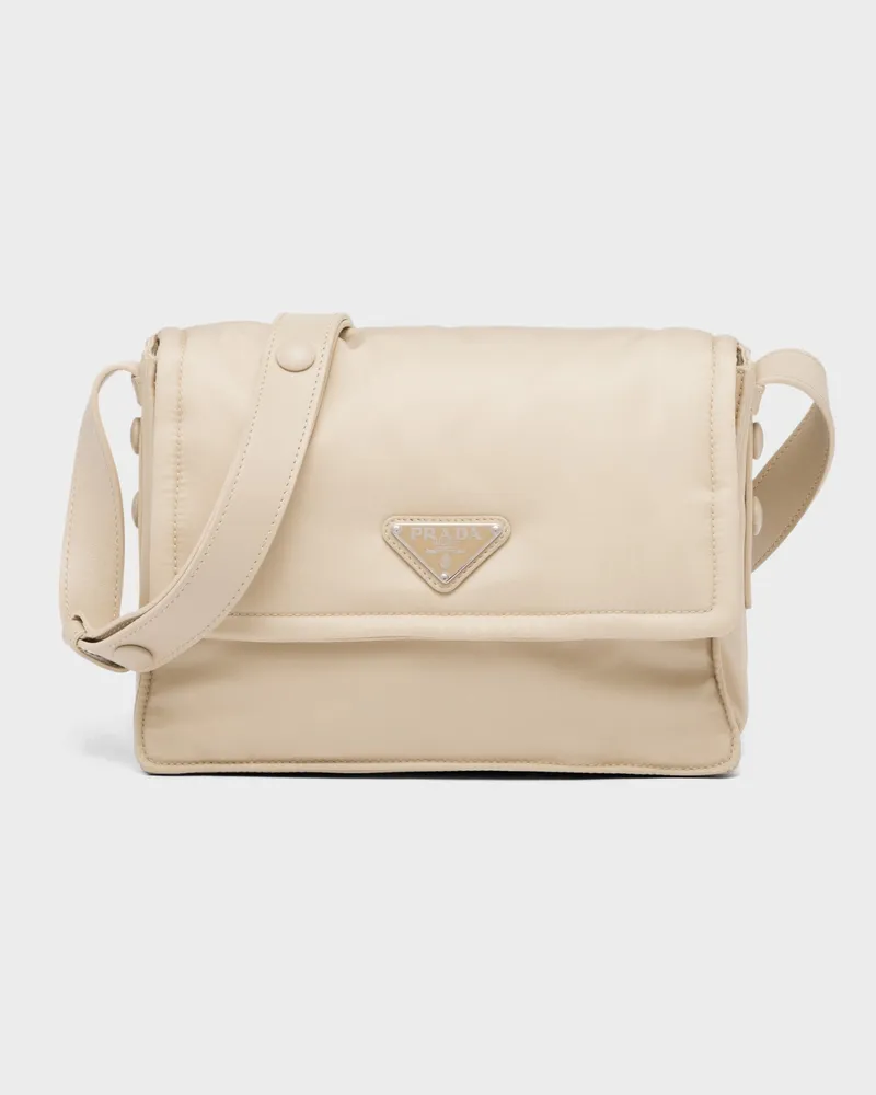 Prada Traveller Kleine Schultertasche aus gepolstertem Re-Nylon Wüstenbeige