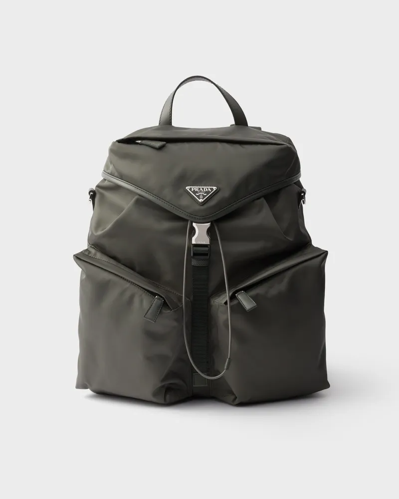 Prada Rucksack aus Re-Nylon und Leder Waldgrün