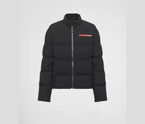 Kurze Steppjacke aus technischem Strick