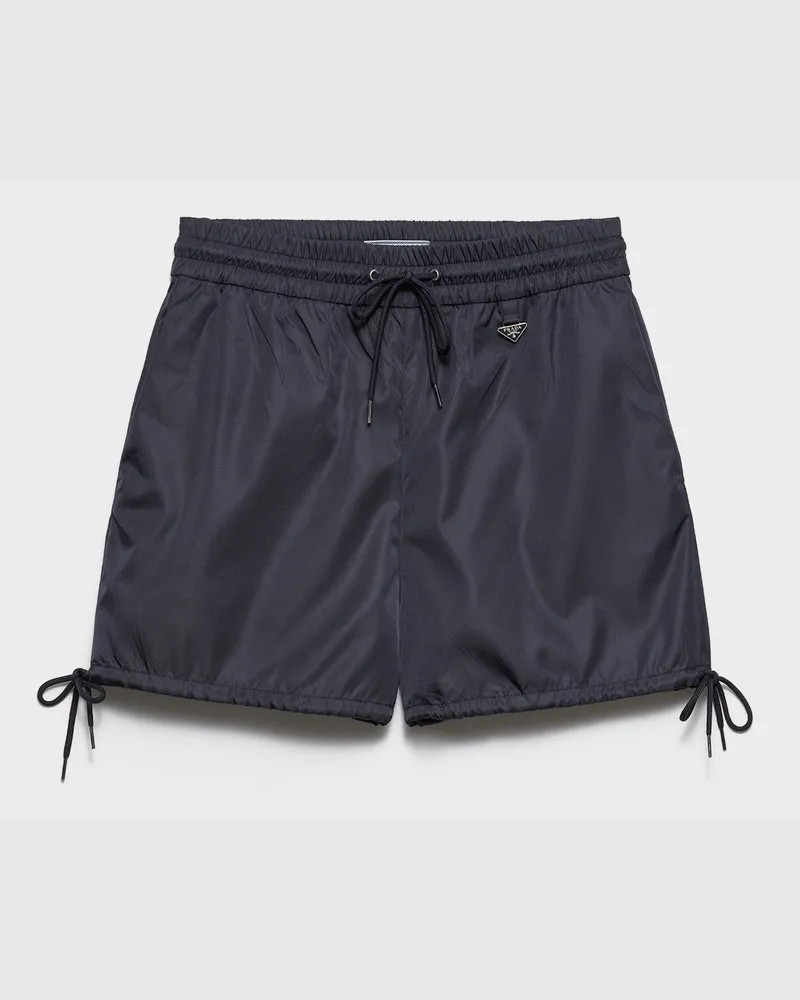 Prada Shorts aus Re-Nylon Blau
