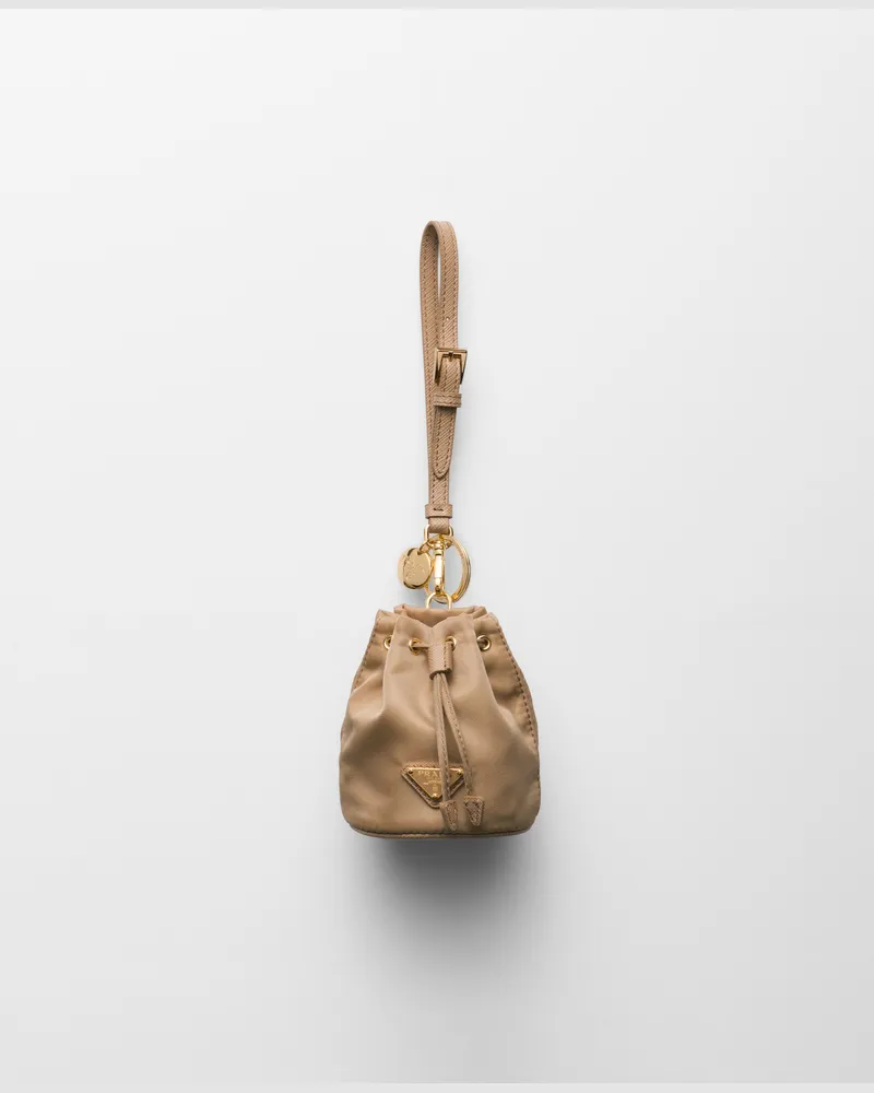 Prada Ikonischer Mini-Taschenanhänger aus Re-Nylon Korkbeige+flaschengrün